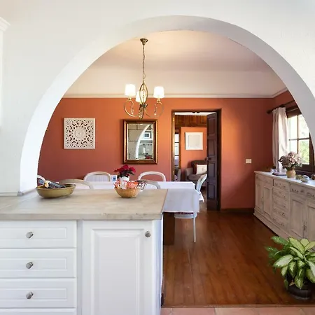 Casitas La Brenda Y La Gaga * לוס ריאלחוס